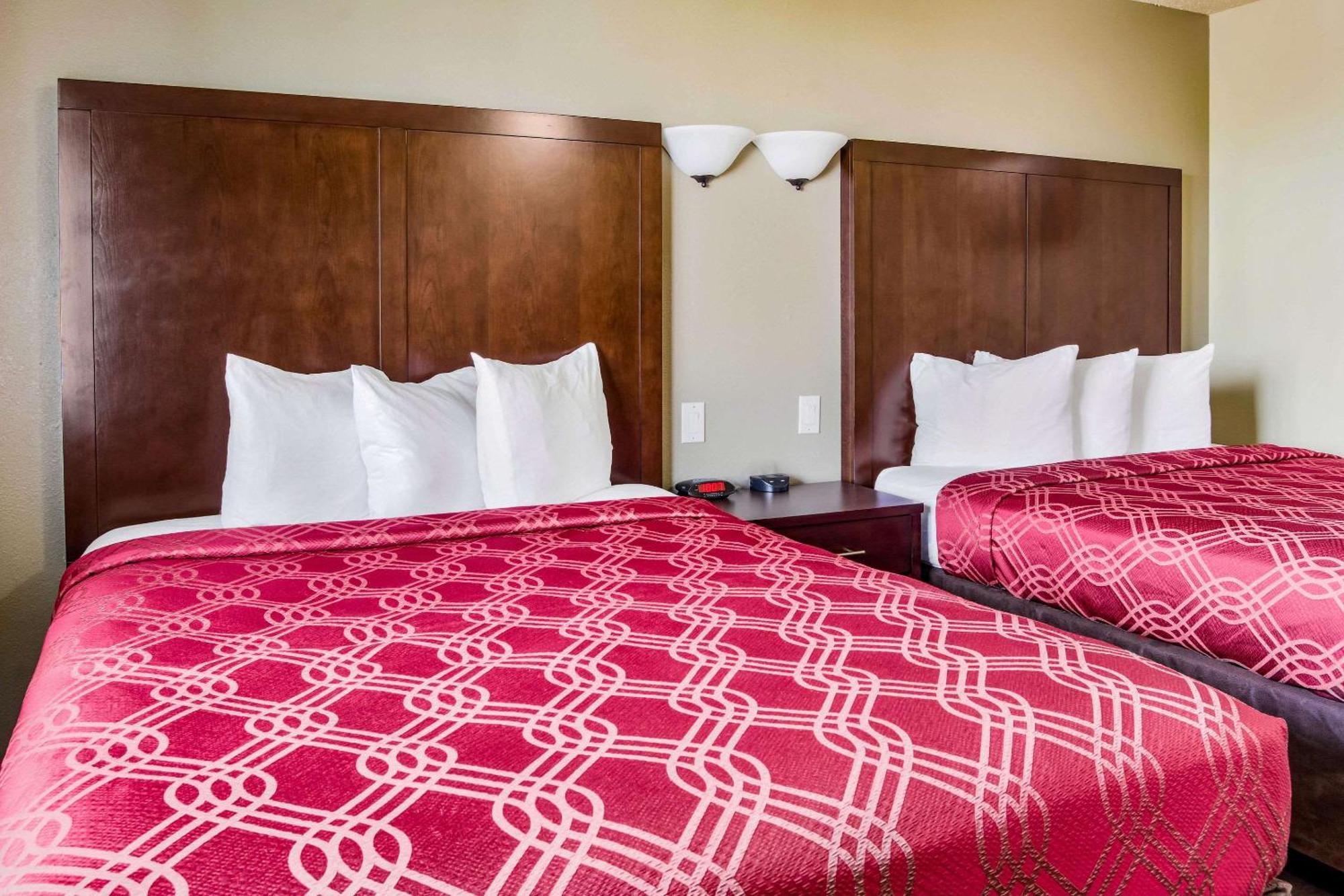 Econo Lodge Нюпорт Екстериор снимка